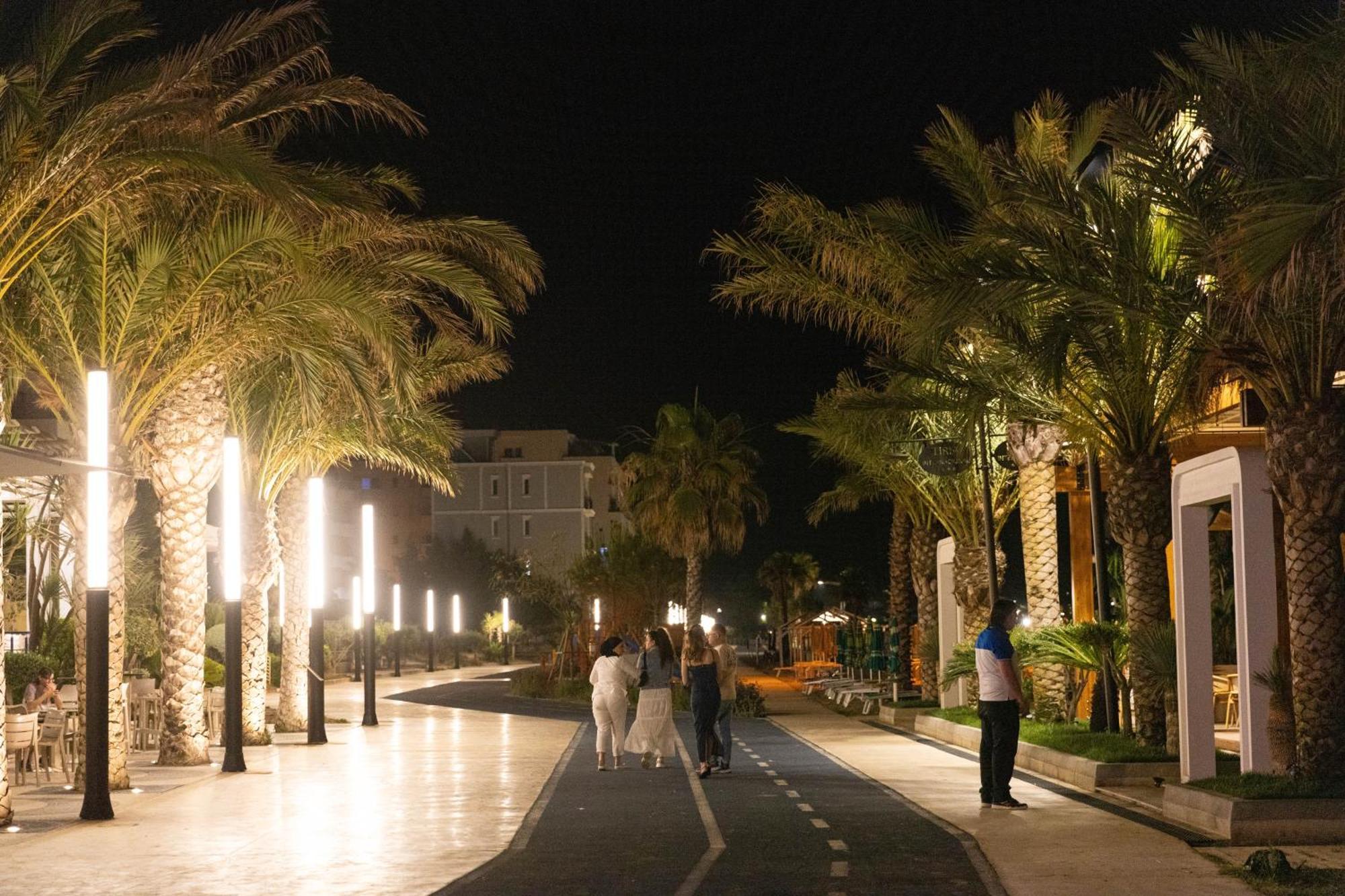 Hotel Vila Max Durres Exterior photo